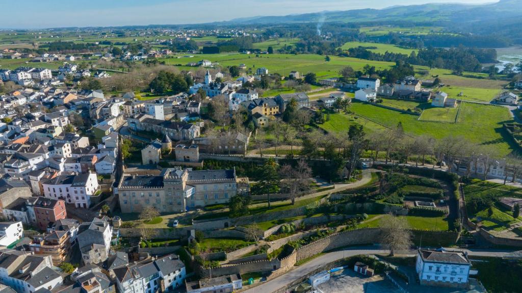 Letecký snímek ubytování Casa Alameda 23 de Casas Das Figueiras en Ría Eo-Ribadeo