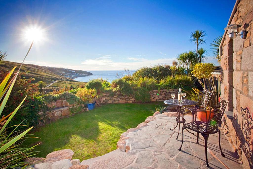 Loodusmaastik puhkemaja lähedal