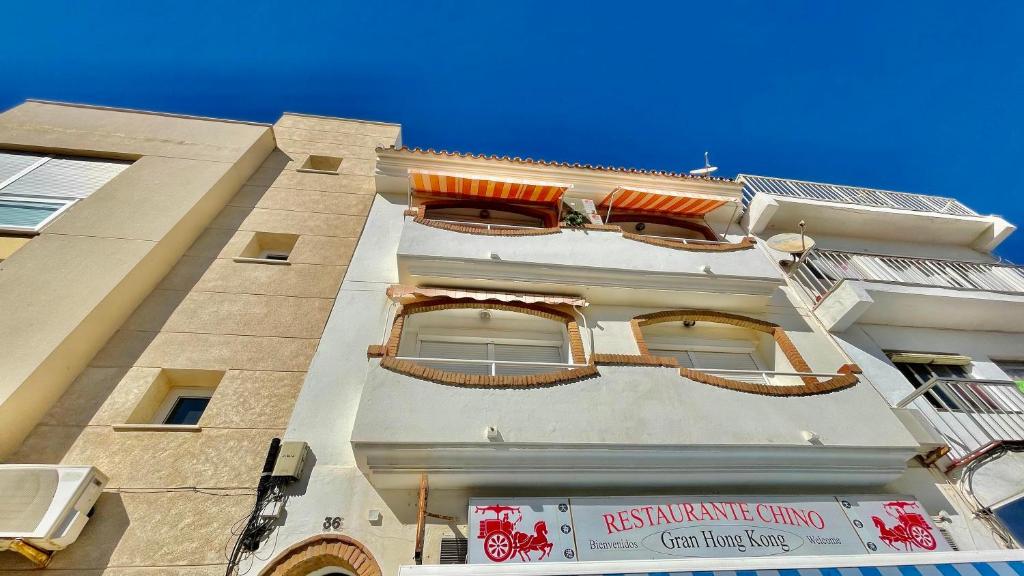 Bulto Carihuela, Torremolinos – Precios actualizados 2023