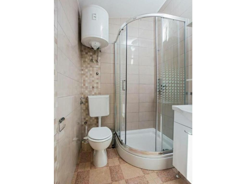 Kúpeľňa v ubytovaní Holiday house Buljanovi Dvori with private pool