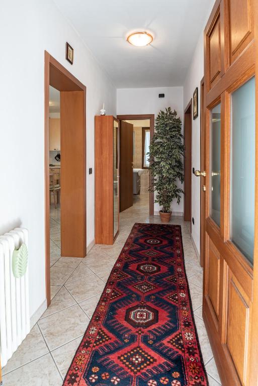 Fotografie z fotogalerie ubytování Apartment with garden a few steps from the lake - Larihome A06 v destinaci Dongo