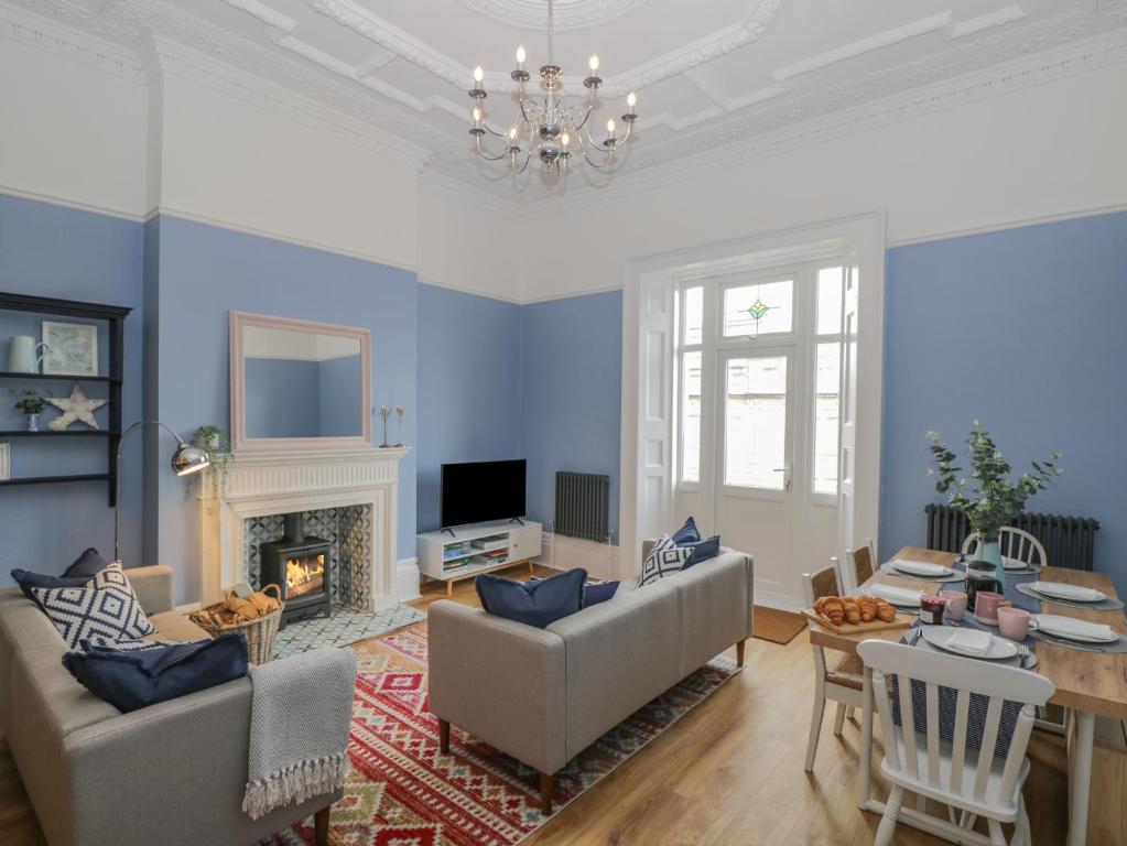 2 Belgravia Mansions