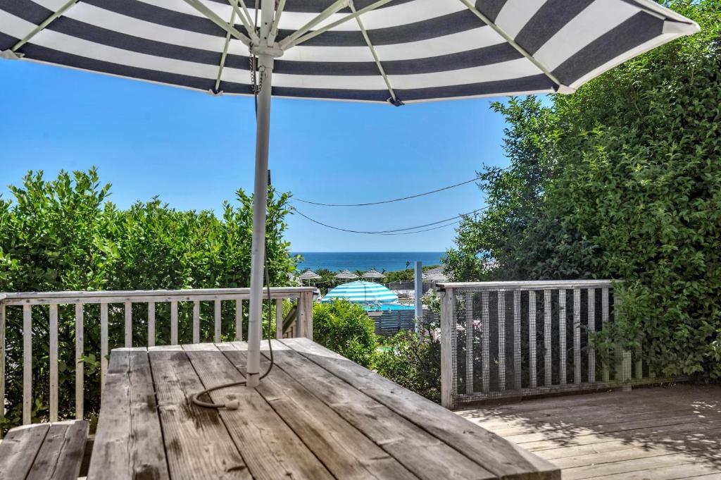Breakers Montauk - Two-Bedroom Cottage
