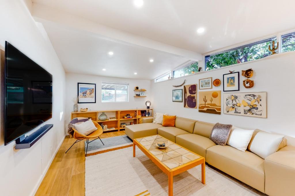 Velvet Mesquite, Tucson (updated prices 2024)