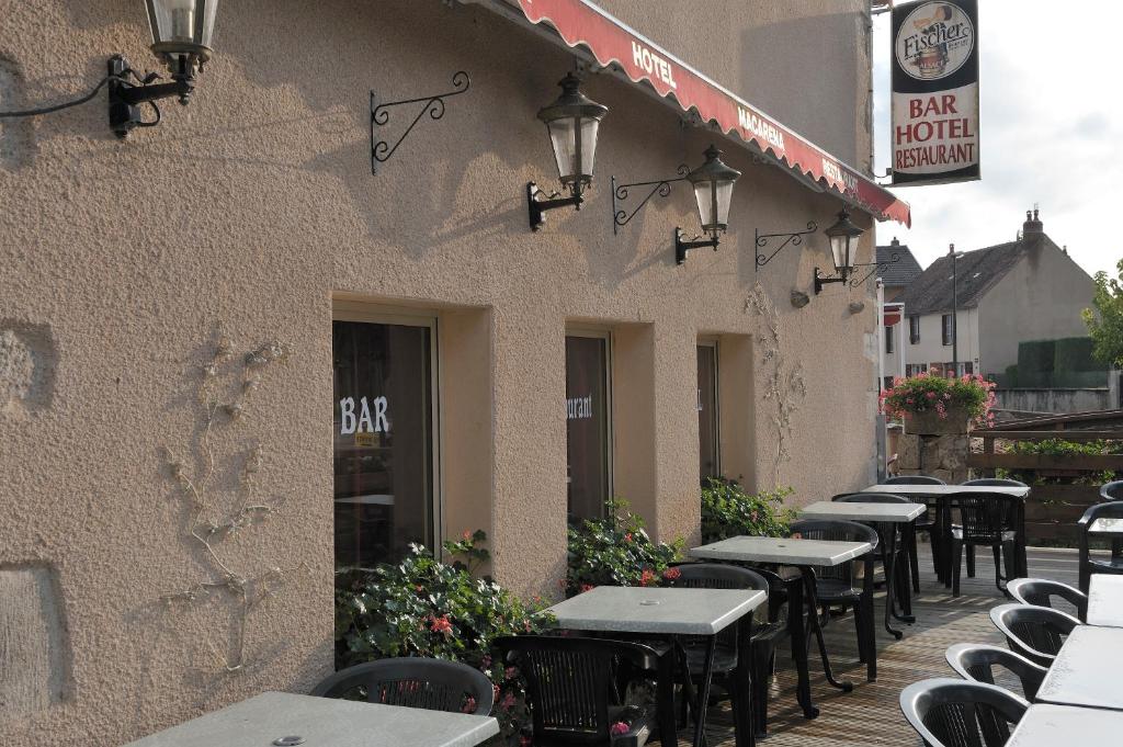 Restaurace v ubytování Sarl Macarena