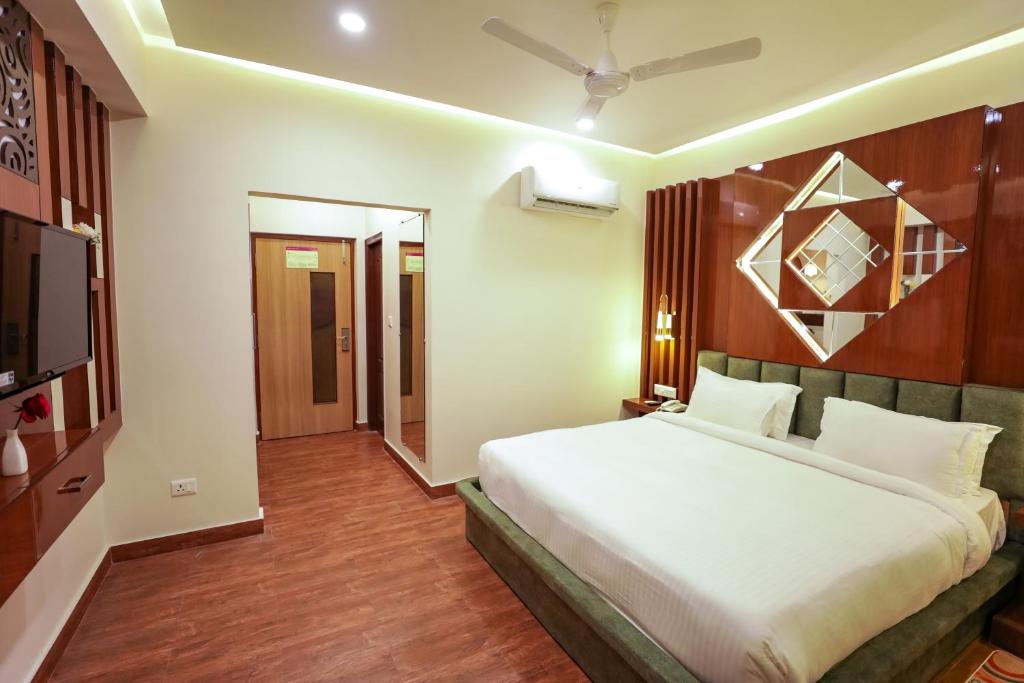 Regenta Resort Madhuganga Ukhimath - Camera Premium Mountain View Con Balcone Privato