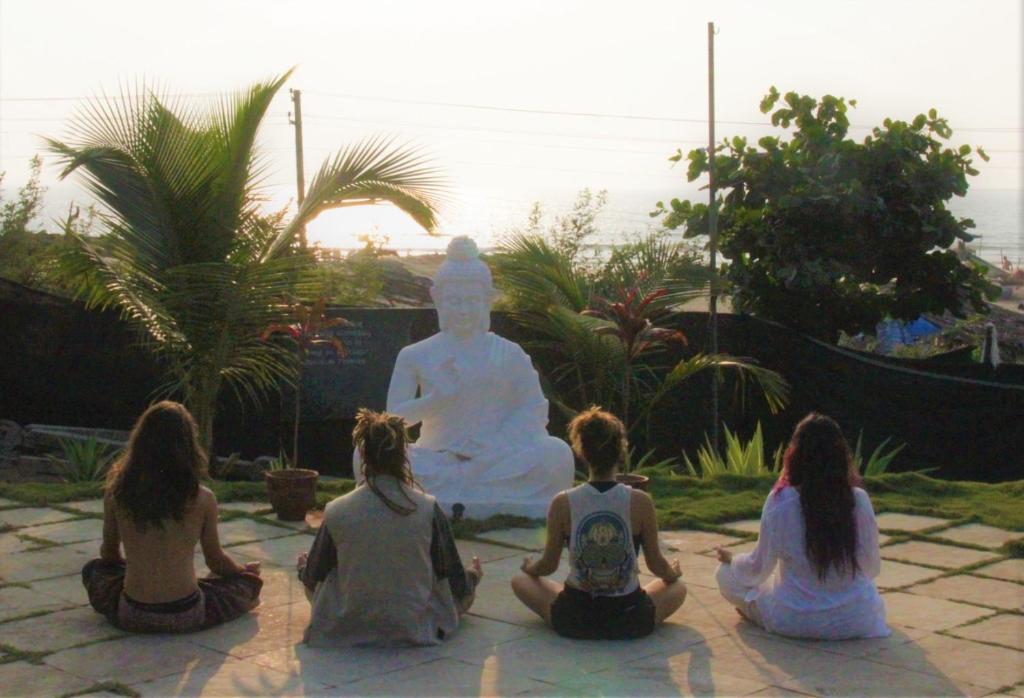 Hosté ubytování Lotus Sutra