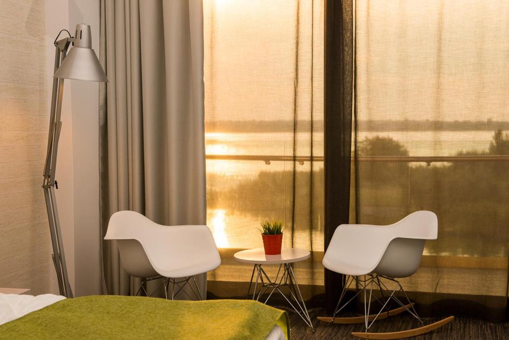 
Double Room with Balcony and Lake View
