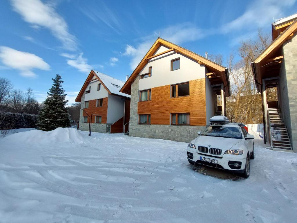 Mýto Apartments BERGMAX, Ski Jasná Chopok 10min transit - Resort Mýto Apartments, parking free v zimě