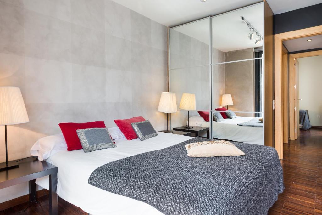 Posteľ alebo postele v izbe v ubytovaní My Space Barcelona Executive Apartments Center