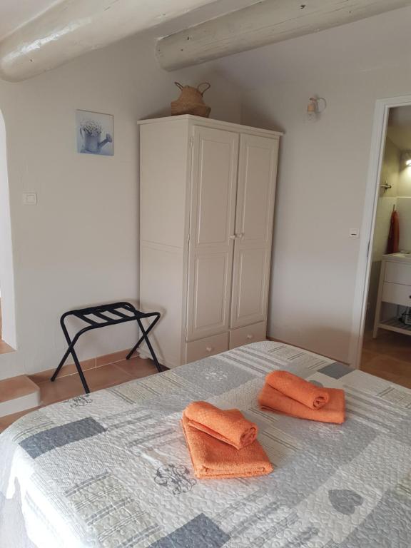 Mas Clement - Chambre et table d'hôtes - 4