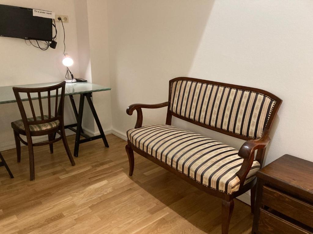 Televízia a/alebo spoločenská miestnosť v ubytovaní A10 Budapest Center Aparthotel
