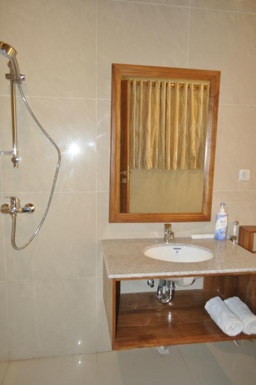 Crystal Beach Bali - Bed In 5-Bed Female Dormitory Room
