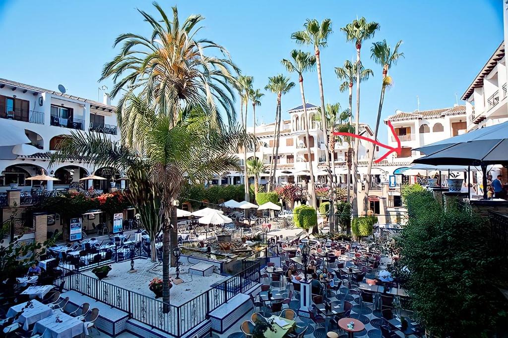 Apartment on the Plaza, Alicante – Updated 2023 Prices