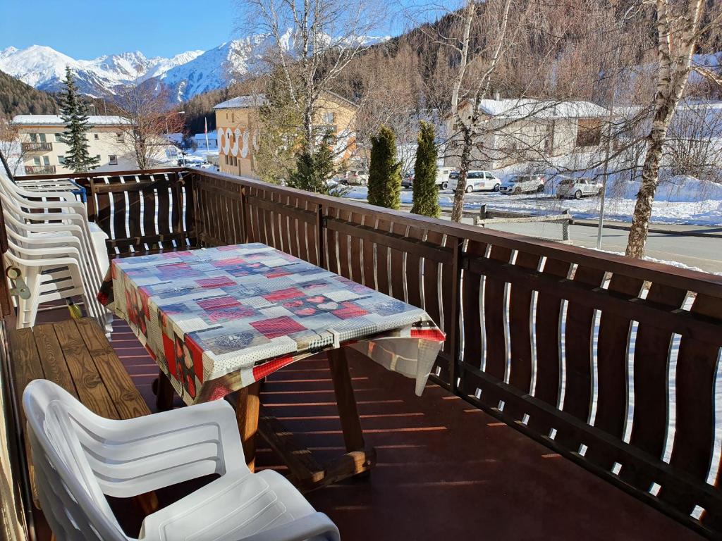 Nespecifikovaný výhled na hory nebo výhled na hory při pohledu z apartmánu