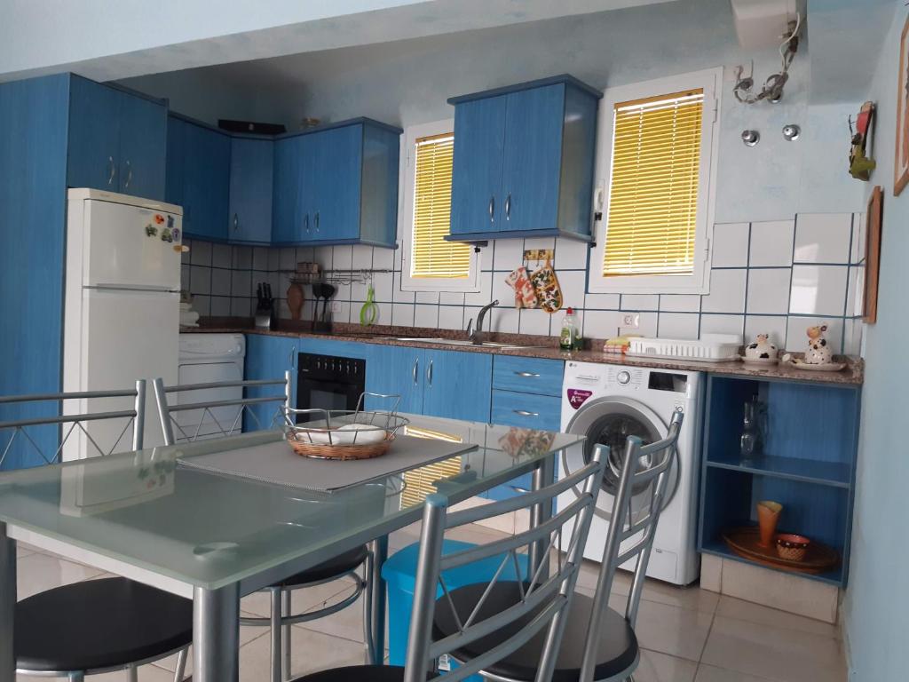 Kuchyňa alebo kuchynka v ubytovaní Apartamento La Aldea Pueblo Gran Canaria 2B