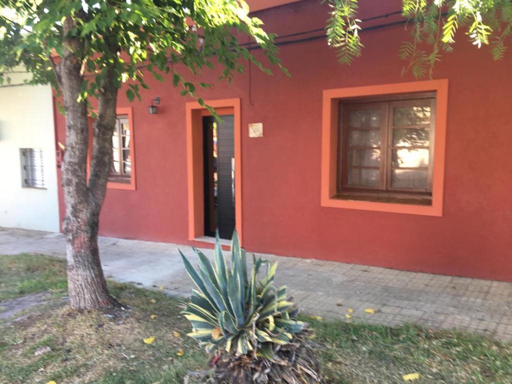 N6-CASA CÉNTRICA 2 DORMITORIOS Con AIRE ACONDICIONADO - Twee Slaapkamers Huis