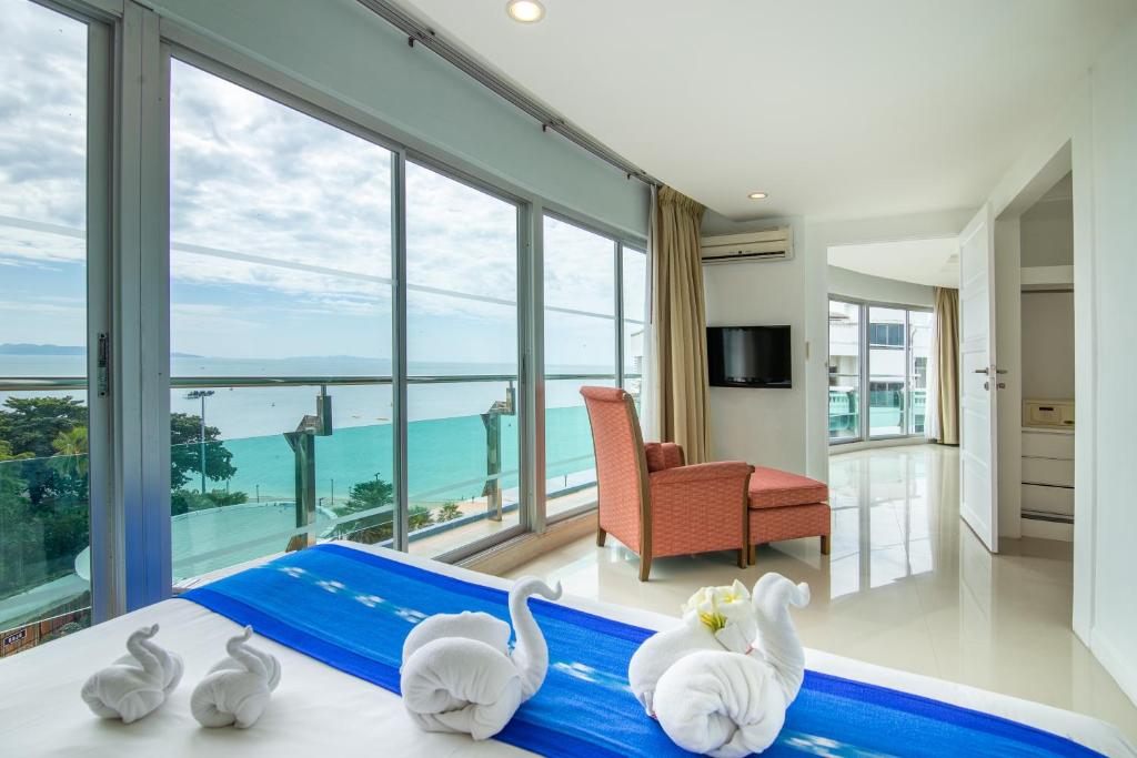 Gallery image of Royal Beach View in Pattaya South