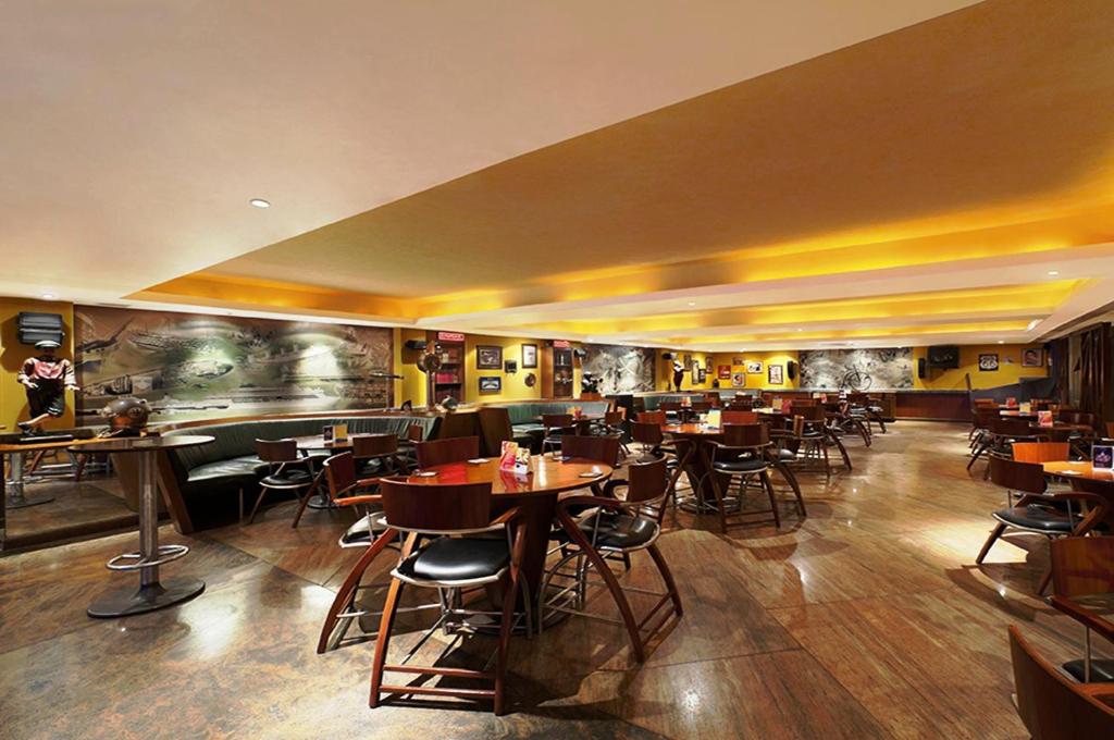 Restaurace v ubytování Radha Regent, Chennai