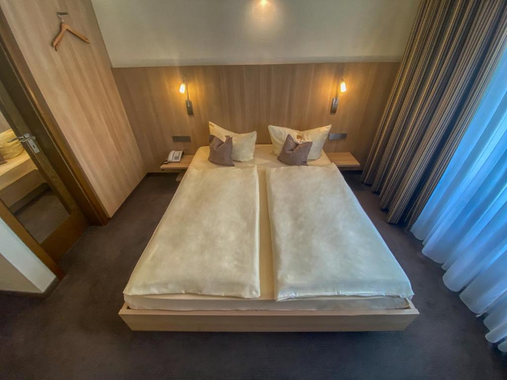 City Partner Hotel Berliner Hof - Large Double Room