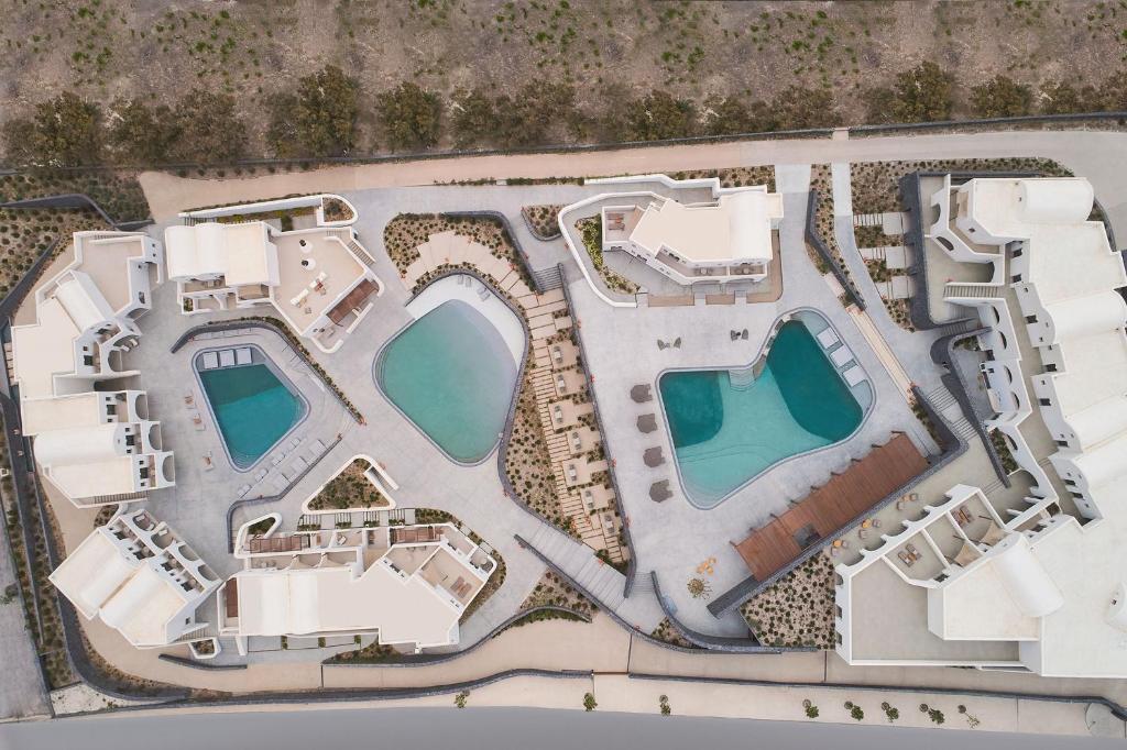 Bazén v ubytování Orama Hotel & Spa nebo v jeho okolí