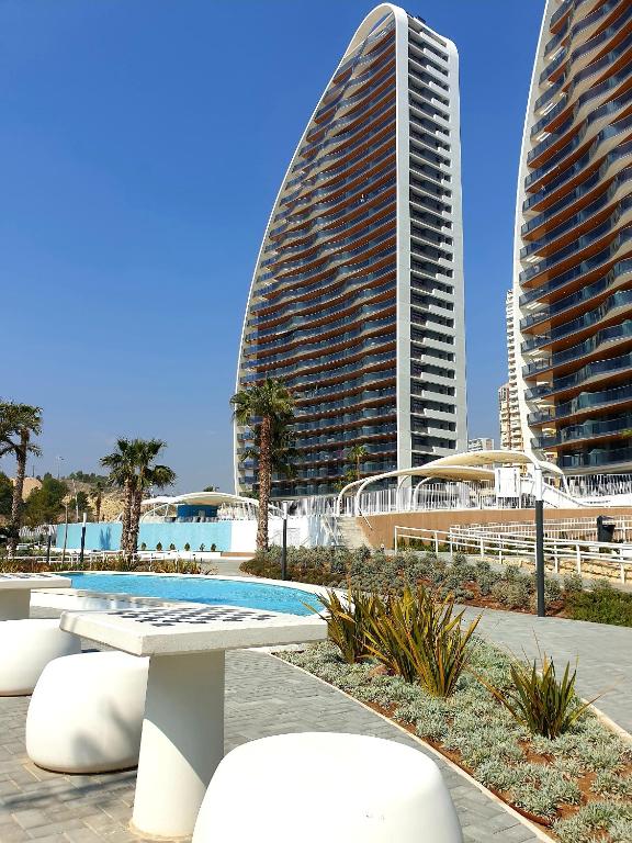Sunset Waves by Apturist, Benidorm – Bijgewerkte prijzen 2023