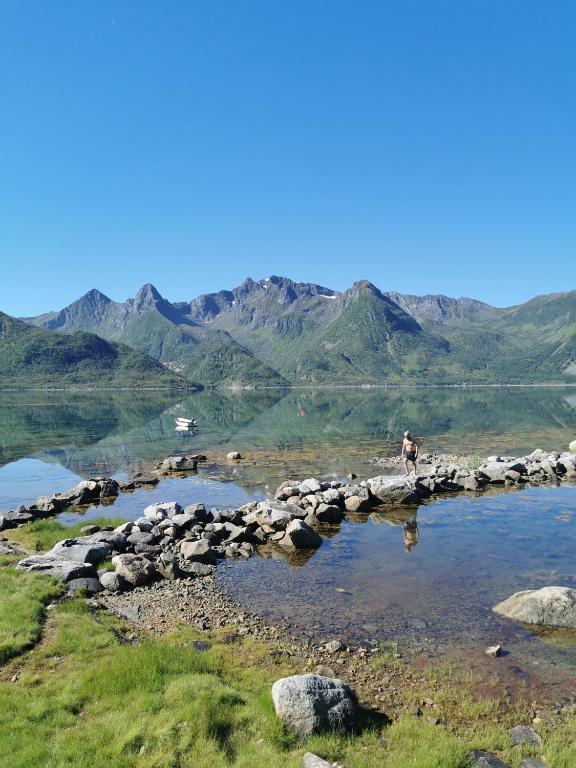 Hytte i Grunnførfjorden - Roen, Grunnførfjord (updated prices 2024)