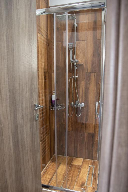 Aelia Mount Suites - Deluxe Doppelzimmer Mit Balkon