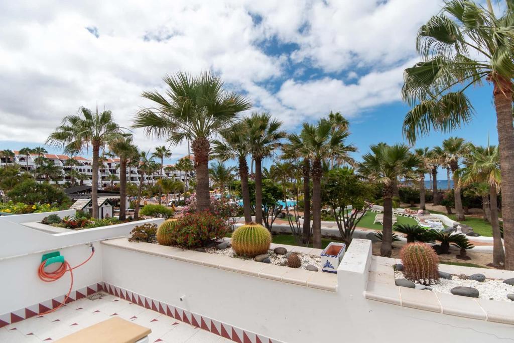 Parque Santiago IV 69 - Two Bed with large south facing ...