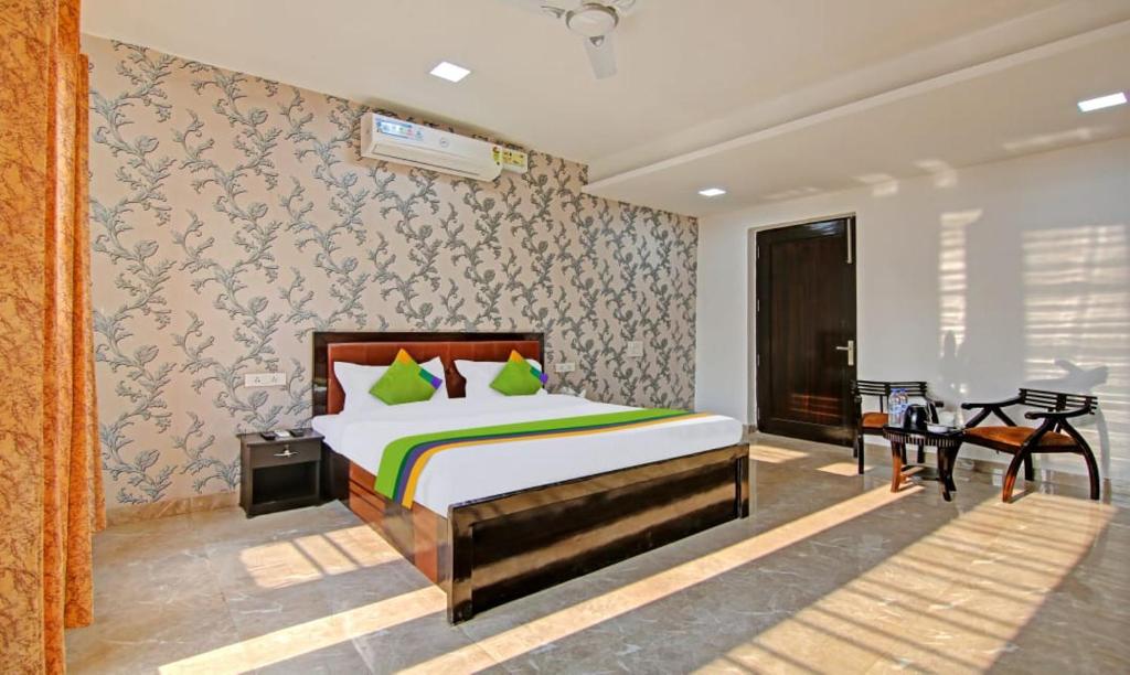 Gallery image of Hotel Green Wood By Dreamz Hospitality in Gurgaon