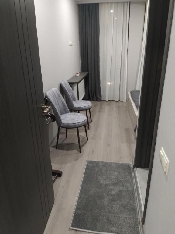 Posezení v ubytování Prime Hotel Kazbegi