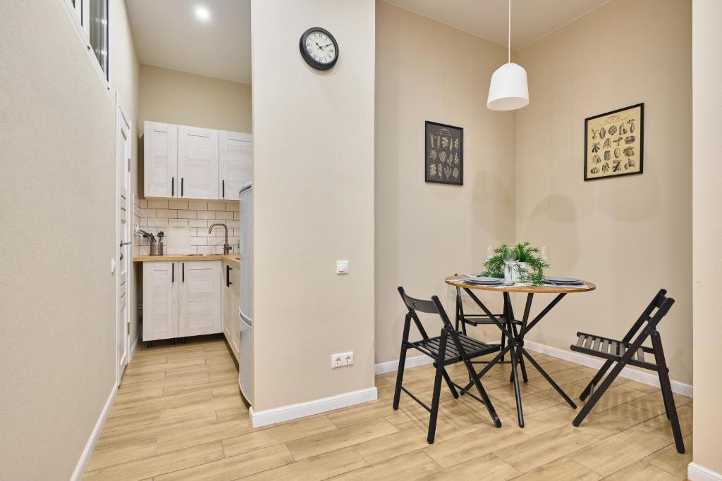 Apartamenty v tsentre sankt peterburga sankt peterburg12345678910111213 - Housity