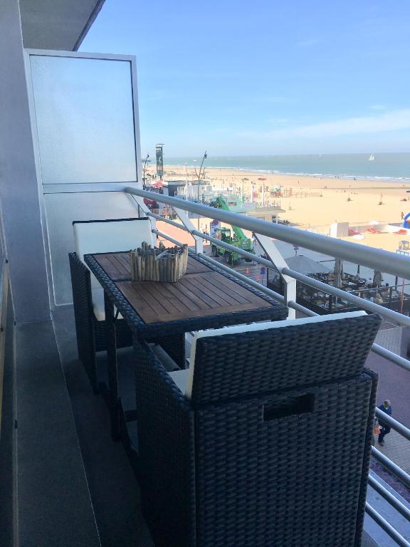 Гостиная зона в Superbe Appart vue mer avec balcon