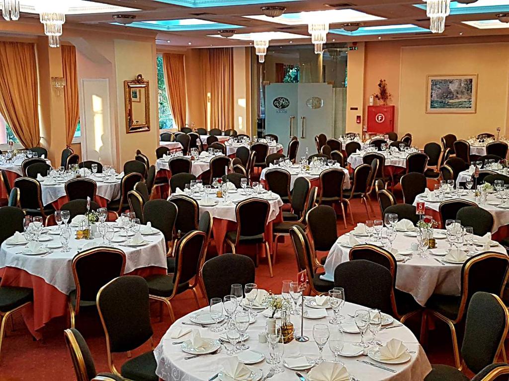 Restaurace v ubytování Hotel Philippos Livadeia