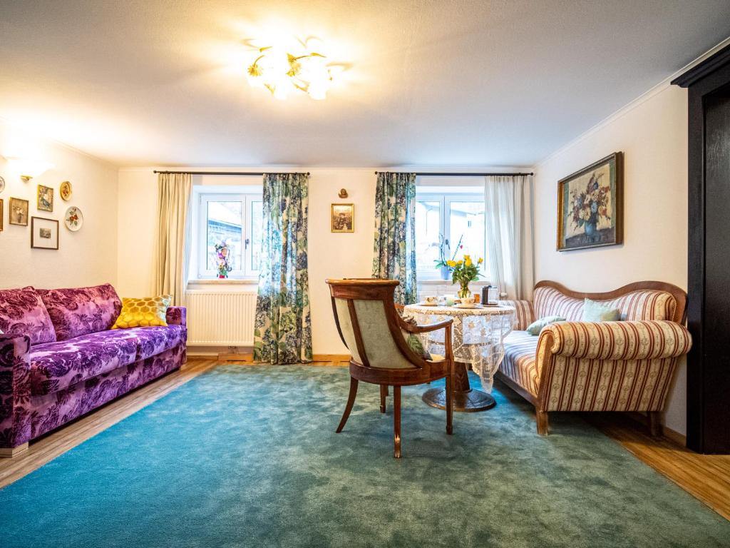 Posezení v ubytování Katzerhaus Ebensee