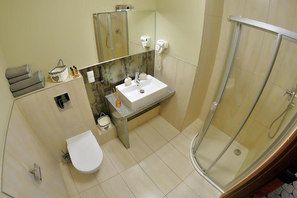 Kúpeľňa v ubytovaní 209 w ROYAL TULIP SAND przy plaży DOBRUK APARTAMENTY