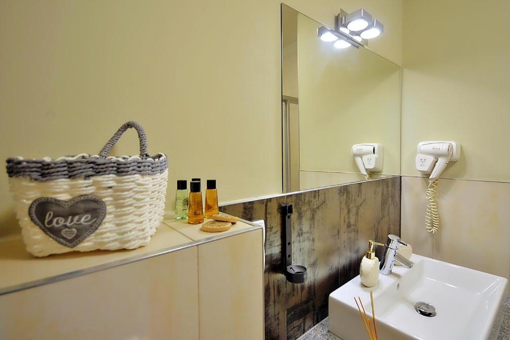 Kúpeľňa v ubytovaní 209 w ROYAL TULIP SAND przy plaży DOBRUK APARTAMENTY