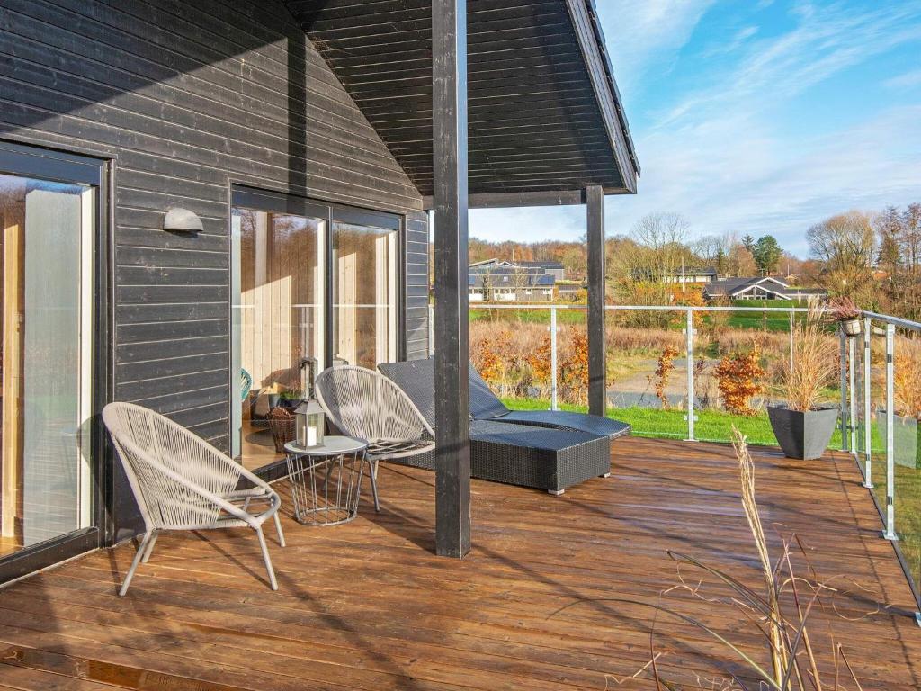 Balkón nebo terasa v ubytování 10 person holiday home in Haderslev-By Traum