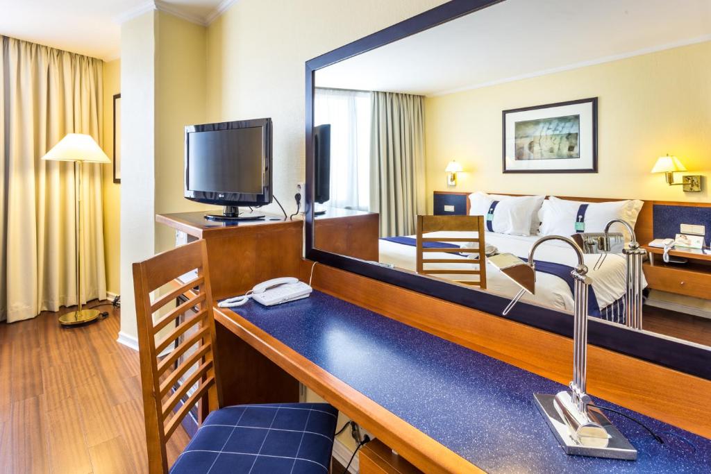 Holiday Inn Lisbon by IHG - Resim 33