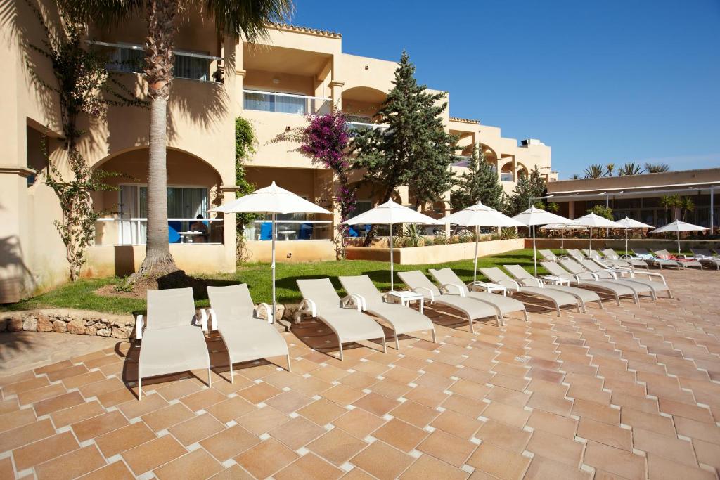 Grupotel Santa Eulària & Spa - Adults Only, Santa Eularia des ...