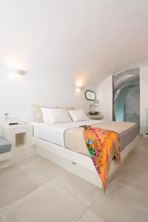 Caldera Cliff Illusion - 8