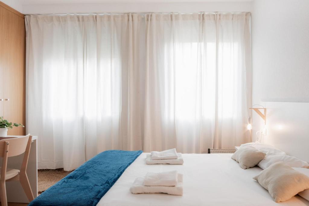 Apartamentos FV Flats Valencia - Mestalla 5, Valencia ...
