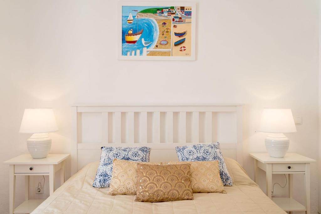Postel nebo postele na pokoji v ubytování Casa Gaivota-Quinta do Paraíso, Praia Carvoeiro