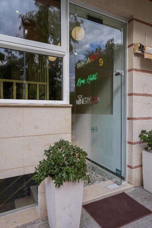 Exteriér nebo vchod ubytování Kipos Hotel