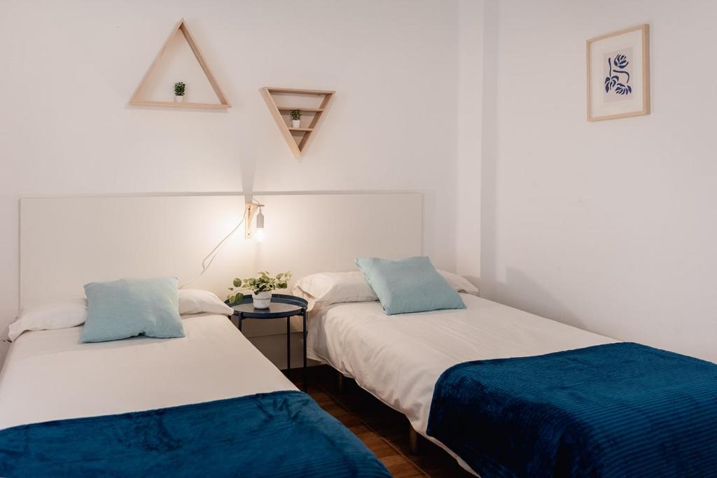 Apartamentos FV Flats Valencia - Mestalla 7, Valencia ...
