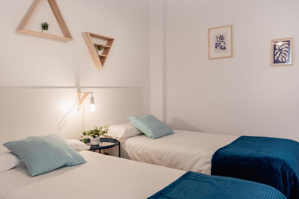 Apartamentos FV Flats Valencia - Mestalla 9, Valencia ...
