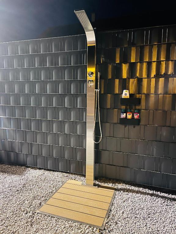 Fotografie z fotogalerie ubytování Voralpen Lodge - Ferienhaus mit Gym, Sauna & Hot Tub v destinaci Traisen