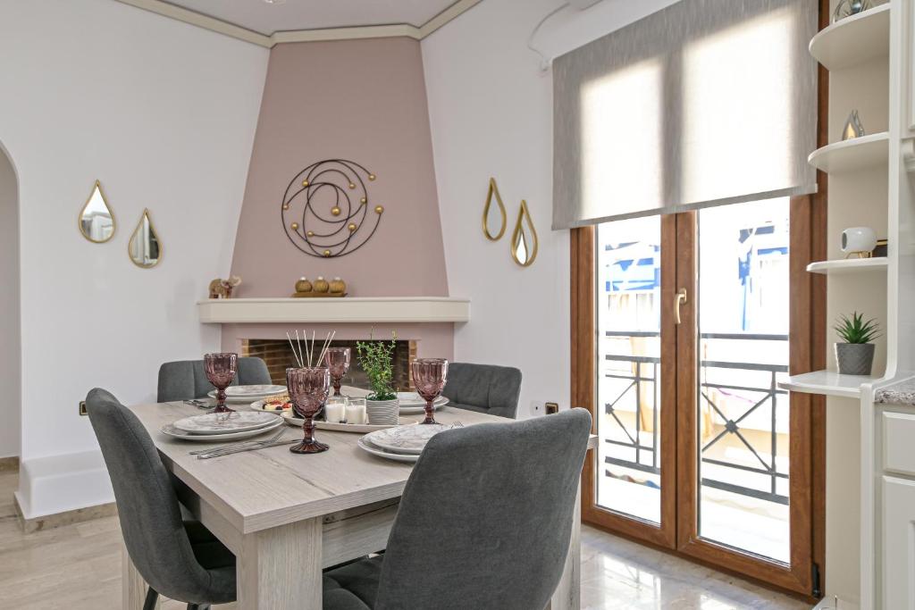 Posezení v ubytování Golden Rose Elegant Vacation Home