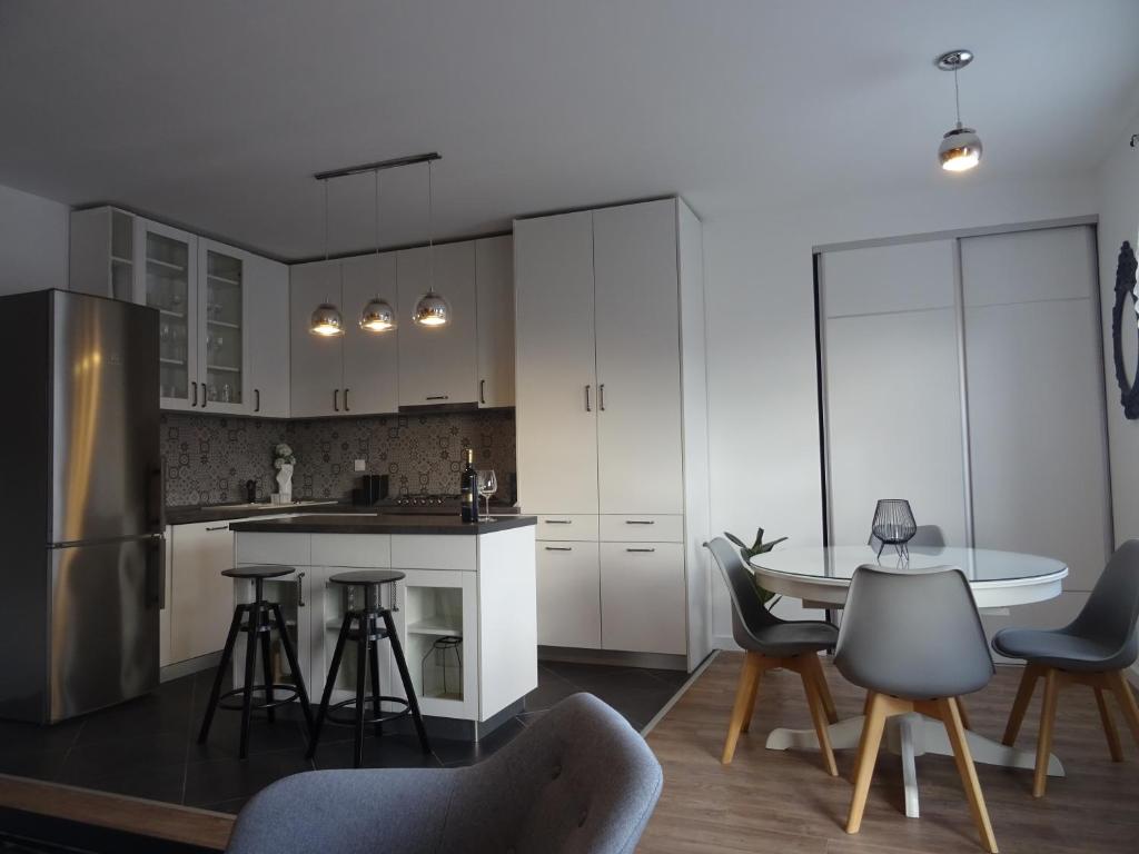 Kuchyň nebo kuchyňský kout v ubytování Apartment Rita