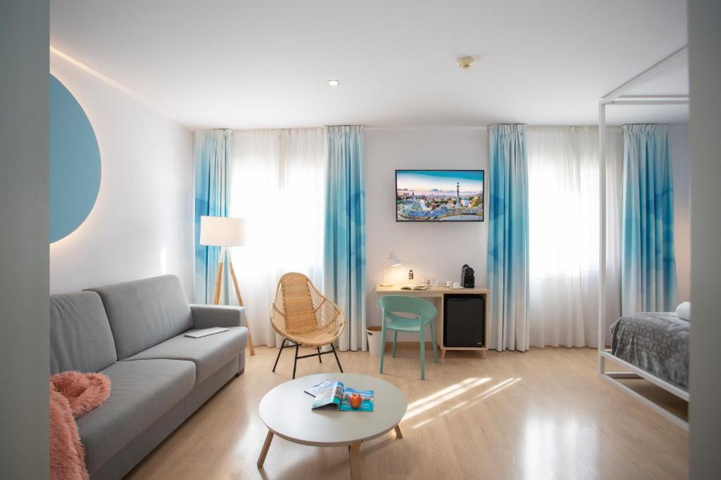 Casual Colours Barcelona - Resim 29